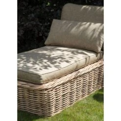 BELSITO - Ligstoel - Taupe - Rotan -Beliani Winkel 01f3695160c0442b9e71586aa59ccd11