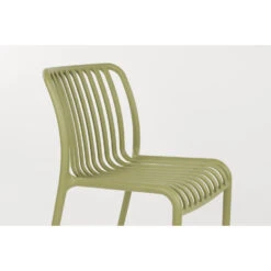 Housecraft Living Mante Tuinstoelen Kunststof Groen - Set Van 4 -Beliani Winkel 0742d9a14f394561a63f697bf0405452