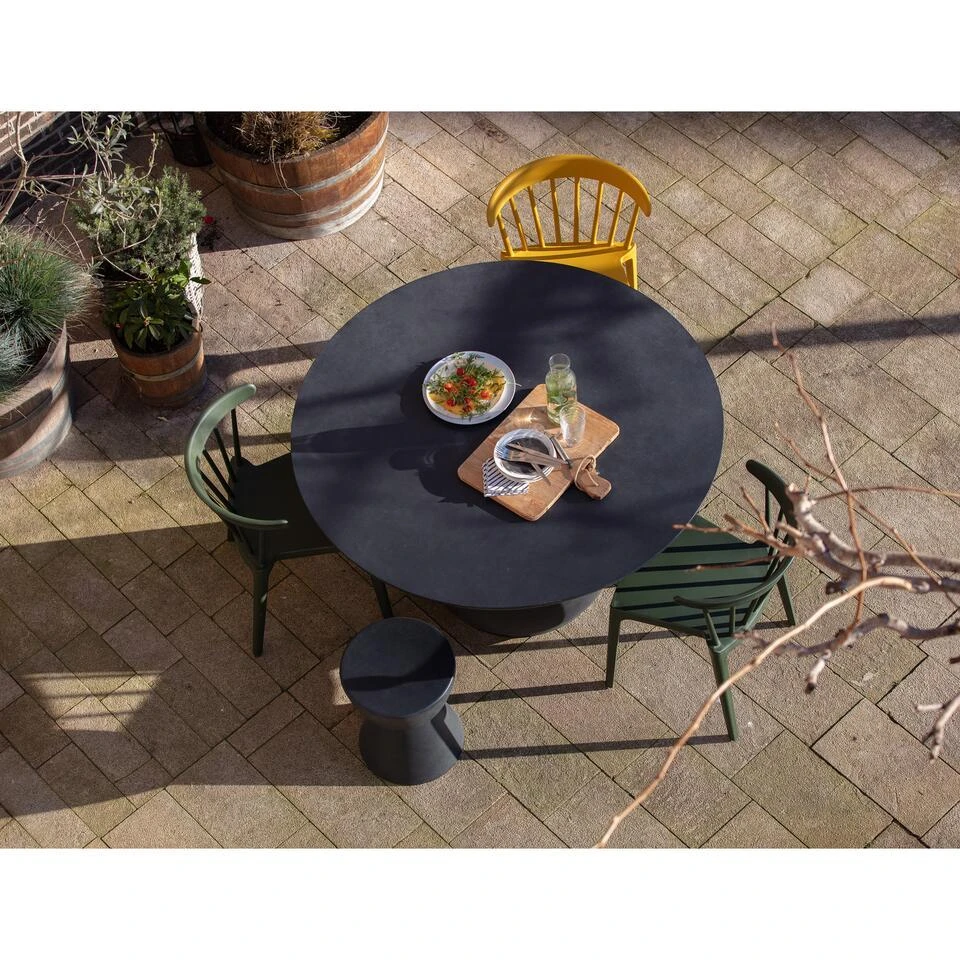 WOOOD Bliss Tuinstoel Met Spijlen Kunststof Army Groen - Set Van 2 2 WOOOD Bliss Tuinstoel Met Spijlen Kunststof Army Groen - Set Van 2 - Afbeelding 2