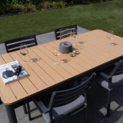 Giga Meubel Tuintafel Polywood 200cm - Aluminium Onderstel - Tafel Brent -Beliani Winkel 2a6e121efe15489da2a51bba8d089fc2