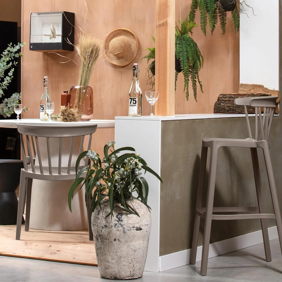 WOOOD Bliss Barstoelen Buiten - Kunststof - Taupe - Set Van 2 2 WOOOD Bliss Barstoelen Buiten - Kunststof - Taupe - Set Van 2 - Afbeelding 2