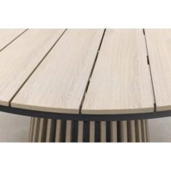 Trinxa Ronde Tuintafel Ø148 Cm. - Lichtgrijs -Beliani Winkel 3c7716924adc4c2a8d790f4a8d6a8844
