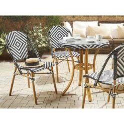 Beliani Tuintafel RIFREDDO - Beige Pe Rotan -Beliani Winkel 4e149cfcb64742a5994cbf6e464d5a14