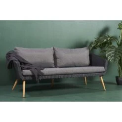 Lisomme Fien Rotan Tuinbank Zwart - Met Zitkussens -Beliani Winkel 58796463e8824371aef20be4f09bd8ad