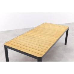 Vdgarde Premium - General Tuintafel 220x100cm. 11 Vdgarde Premium - General Tuintafel 220x100cm. -Beliani Winkel 61e6987f7c564f599172176bfc6b774e