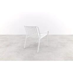 Stripe Loungestoel - Wit -Beliani Winkel 69c73c5d2e254a99b39fe5a98218ccf8