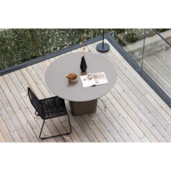 Fjôrd Tuintafel Bruin Metaal - Ø120x75cm - Santa -Beliani Winkel 78fa1d99a0d742fcb83760b8f9d3d19c