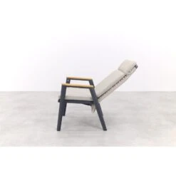 VDG Solaro Verstelbare Dining Tuinstoel - Light Rope / Teak Arm -Beliani Winkel d1a69b3acb3d4575909902343b22be97