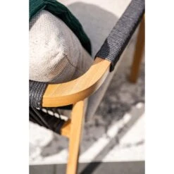 Monti Dining Fauteuil - Light Teaklook - Rope Lava Zwart - Gobi Sand -Beliani Winkel d1b632a3777846d28af66c35dcd4367e