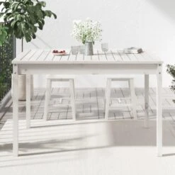 VidaXL - Tuintafel - Wit - Grenenhout - 121 X 82.5 X 76 Cm -Beliani Winkel d4fd570e26114cc3ace8e47e9bb251f4
