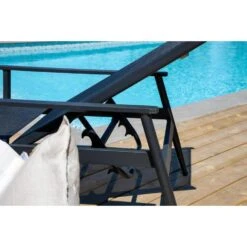 Svea - Miguel Ligbed - Textileen - Zwart -Beliani Winkel e1c9afb0034d47199f351e8ecf5daf34