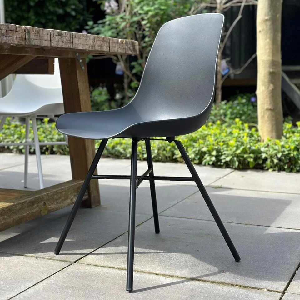 Nolon Noa-Pip Kunststof Tuinstoel Zwart - Zwart Onderstel 7 Nolon Noa-Pip Kunststof Tuinstoel Zwart - Zwart Onderstel - Afbeelding 7