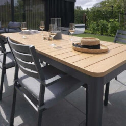 Giga Meubel Tuintafel Polywood 200cm - Aluminium Onderstel - Tafel Brent -Beliani Winkel fcc0a429bea14351a7e26c617a35cd2c